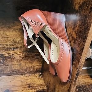 Gianni Bini wedges